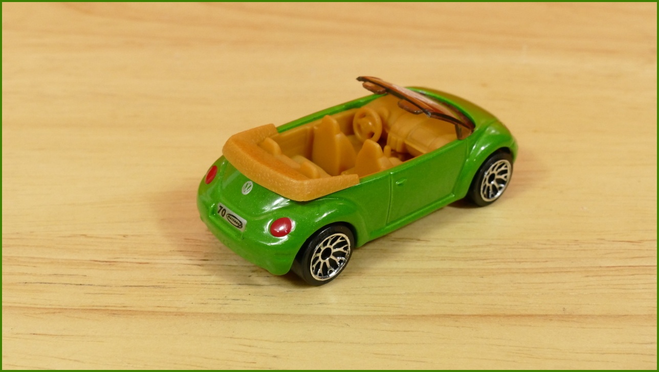 Matchbox Autíčko Hero-City No.70 - Concept 1 Beetle Convertible
