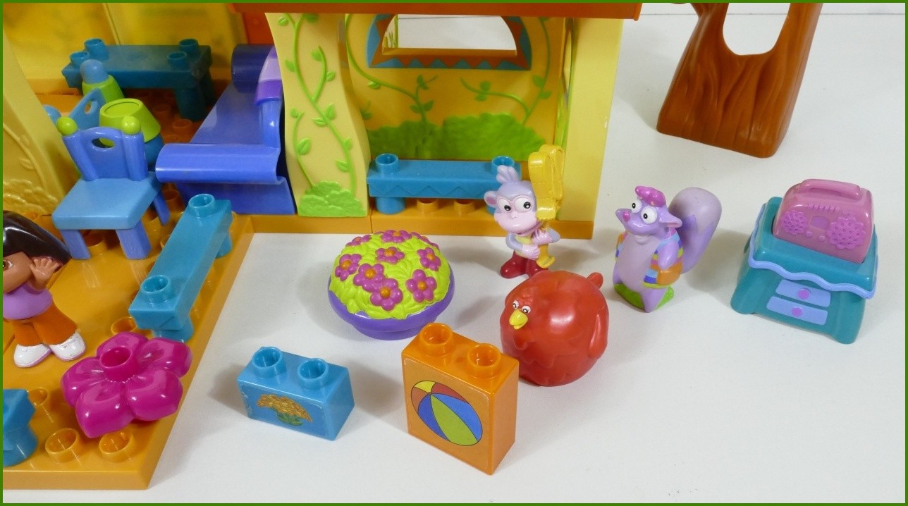 Mega-Bloks Dora The Explorer Dům