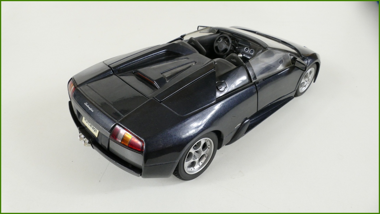 Model Maisto 1:18 - Lamborghini Murciélago Roadster
