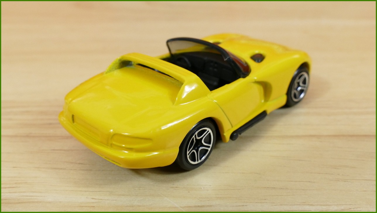 Matchbox Autíčko #37 - Dodge Viper