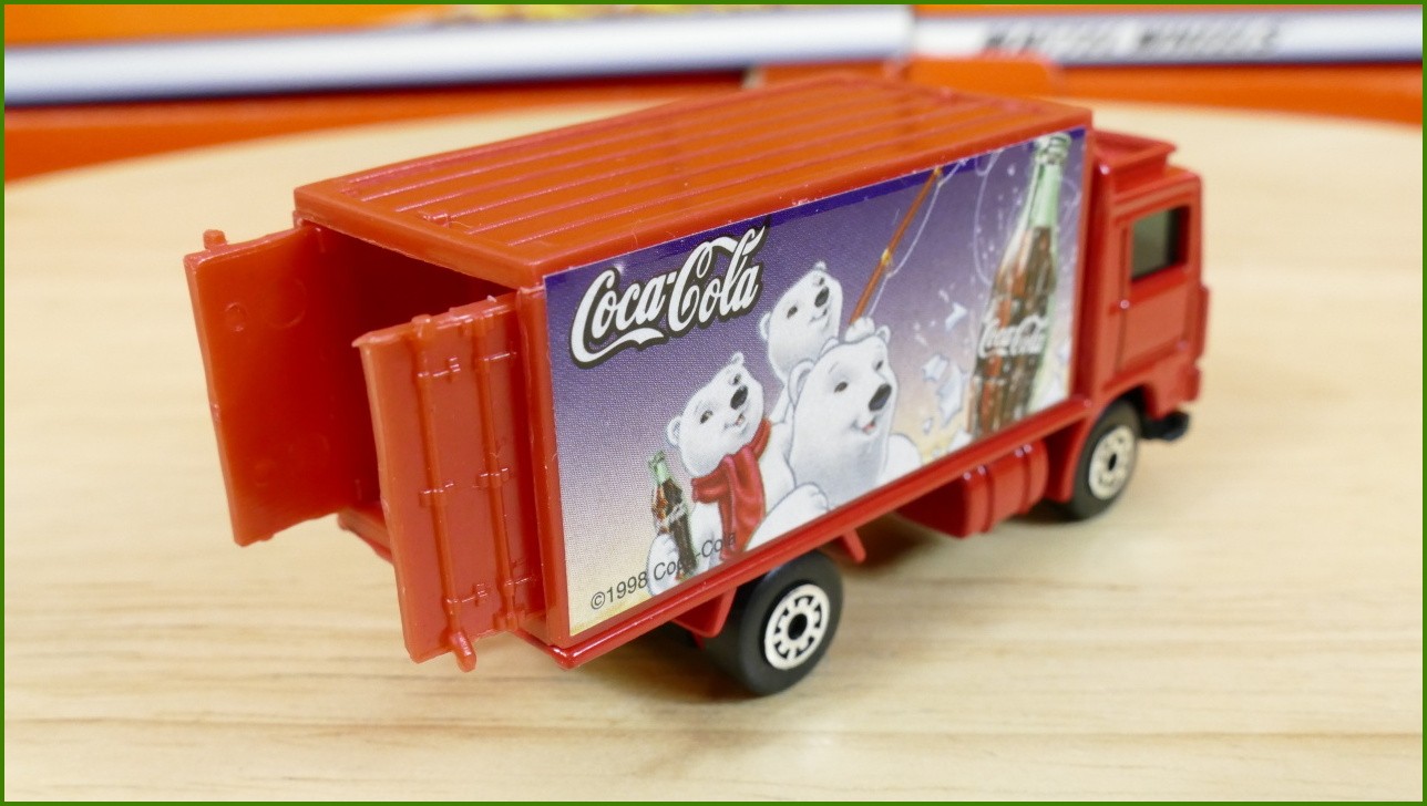 Matchbox Autíčko #62 - Volvo Truck
