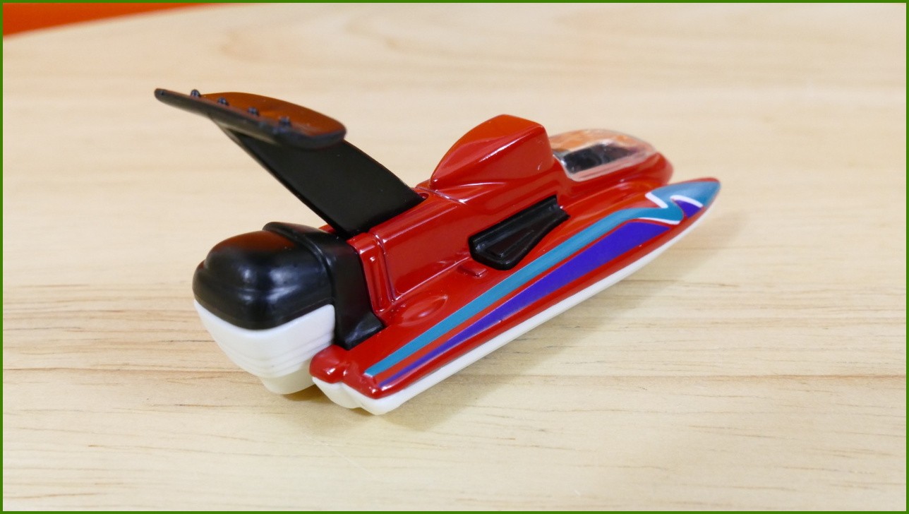 Matchbox Autíčko #34 - Jet Boot