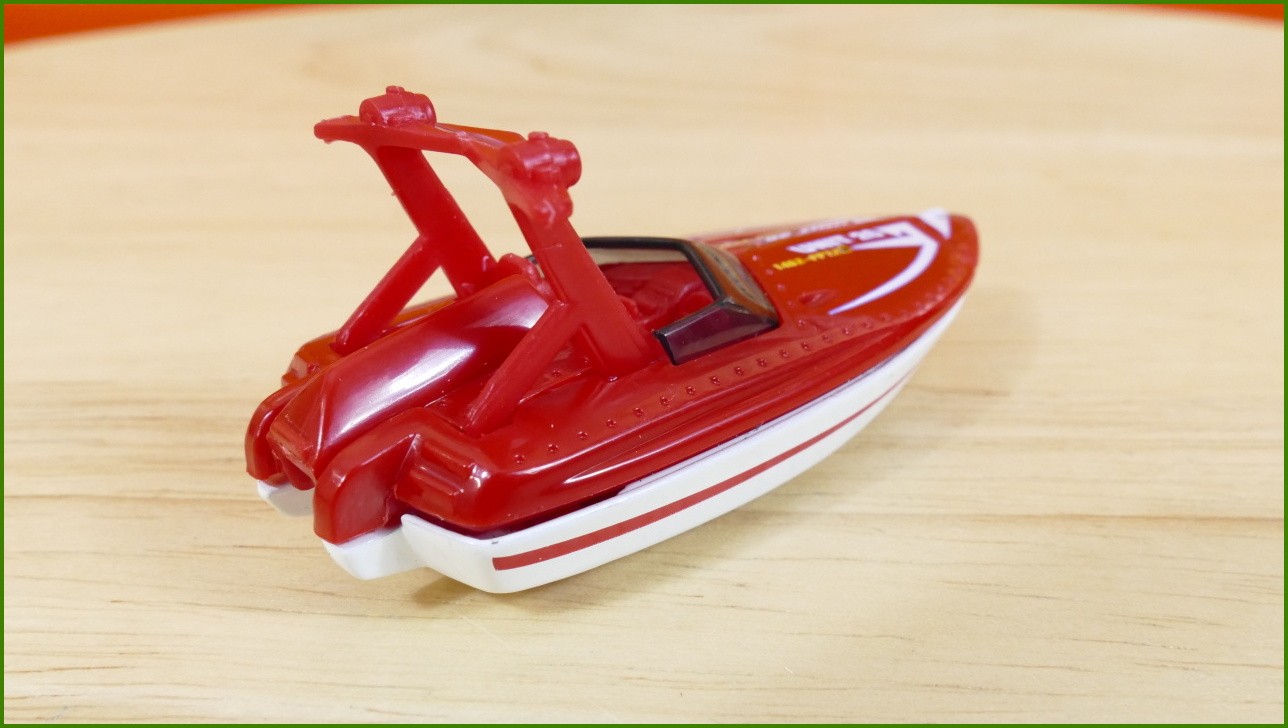 Matchbox Autíčko #21 - Hydro X-Treme