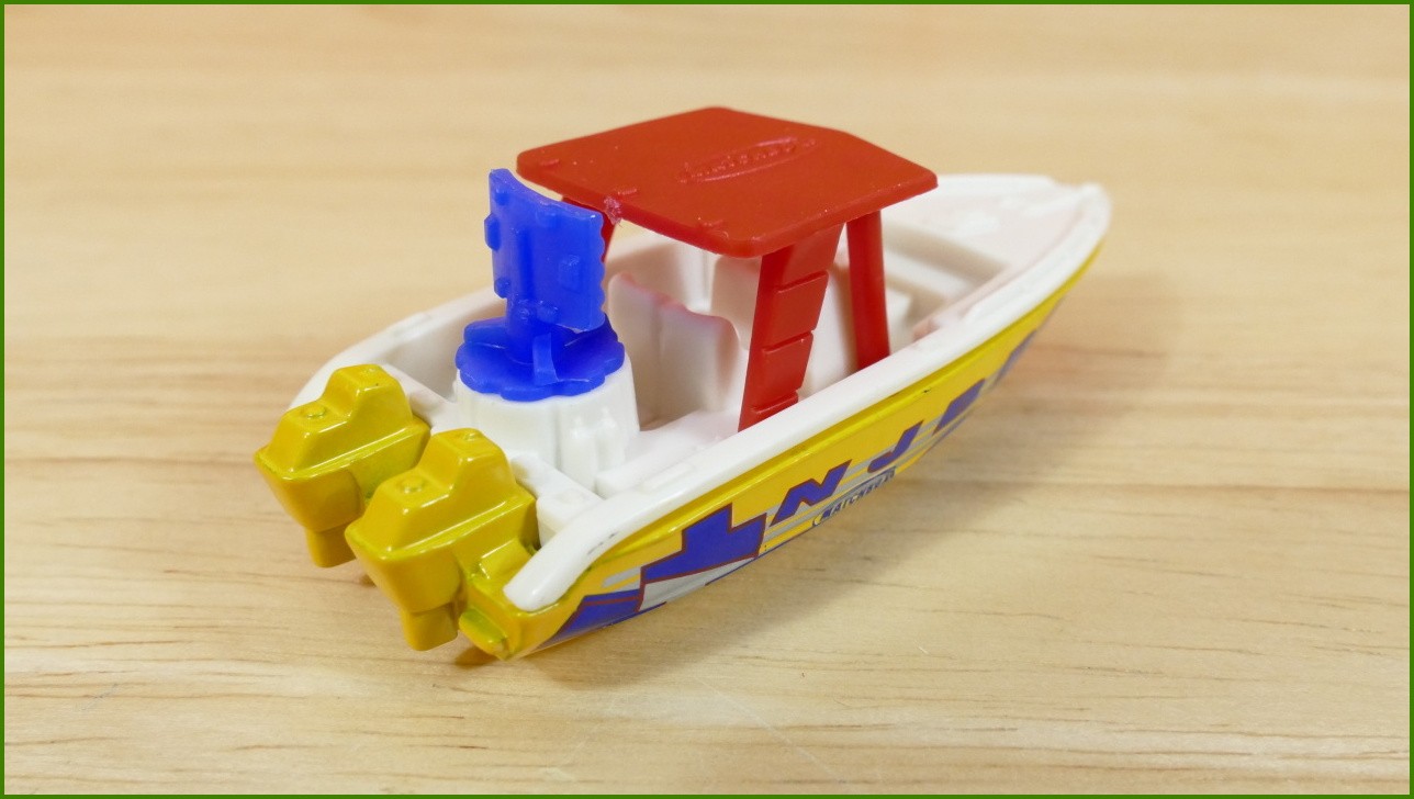 Matchbox Autíčko #68 - Speedboat