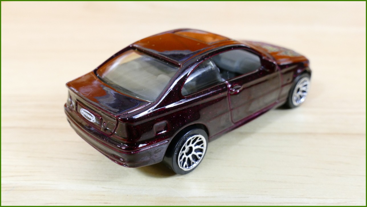 Matchbox Autíčko #7 - BMW 328i Coupe