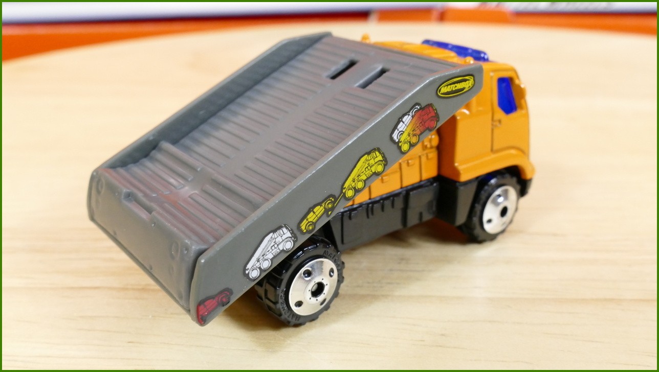 Matchbox Autíčko #16 - Car Carrier