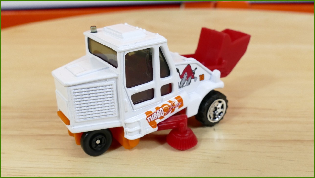 Matchbox Autíčko #18 - Street Sweeper