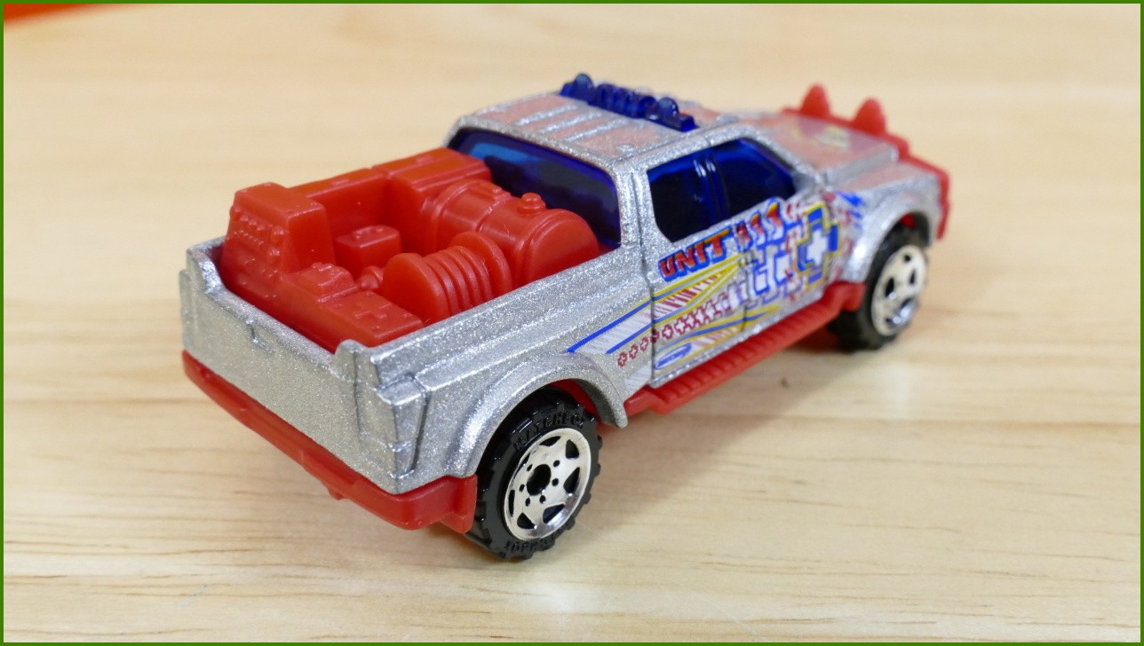 Matchbox Autíčko #11 - Emergency Response 4x4