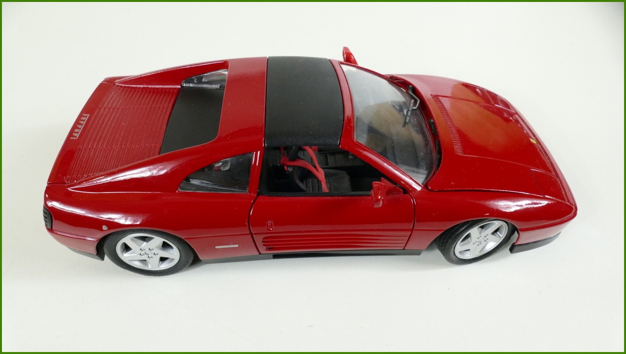 Model Maisto 1:18 - Ferrari 348 ts