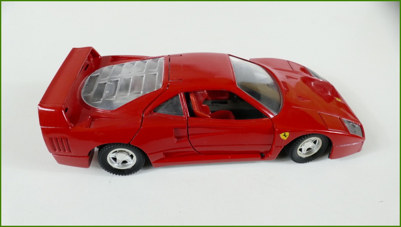 Model Auta Polistil Tonka 1:25 - Ferrari F40