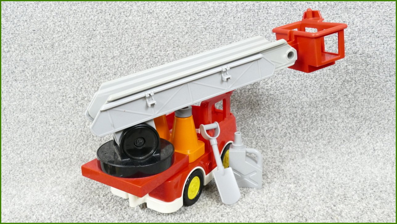 Lego® Duplo® Hasičské Auto se Žebříkem a Příslušenstvím