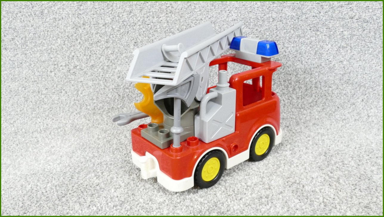 Lego® Duplo® Hasičské Auto se Žebříkem a Příslušenstvím