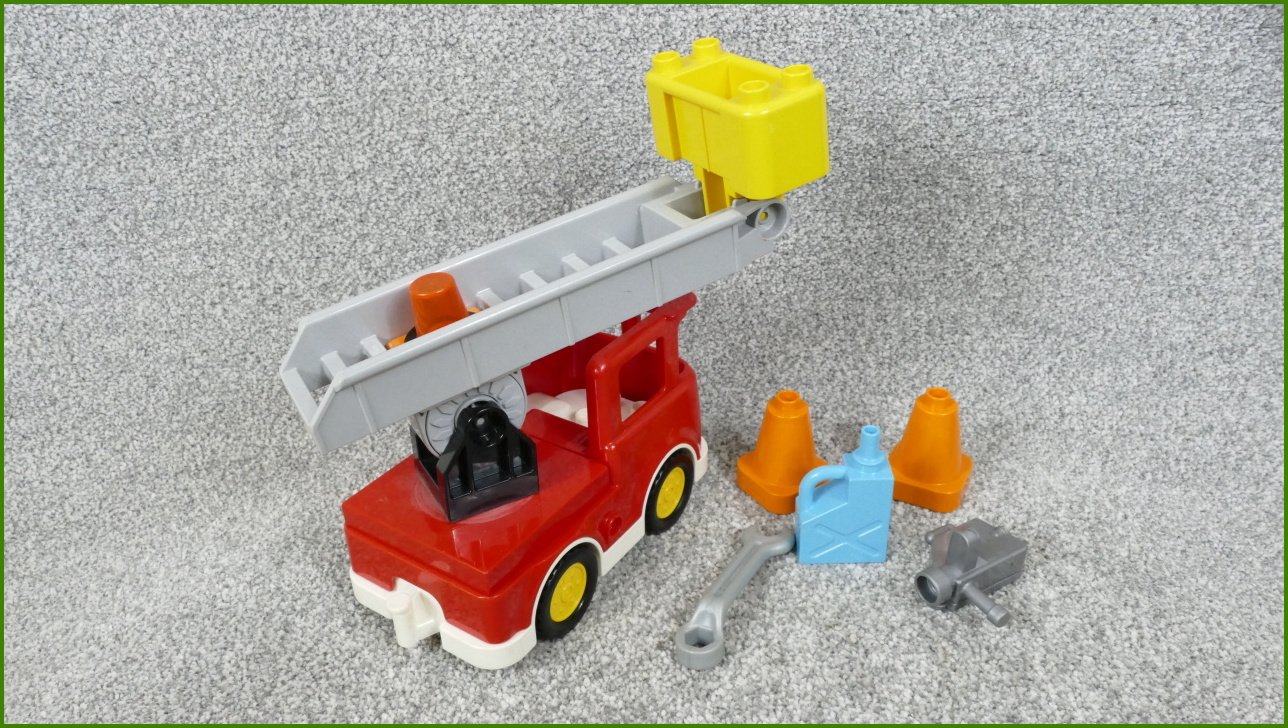 Lego® Duplo® Hasičské Auto se Žebříkem a Příslušenstvím