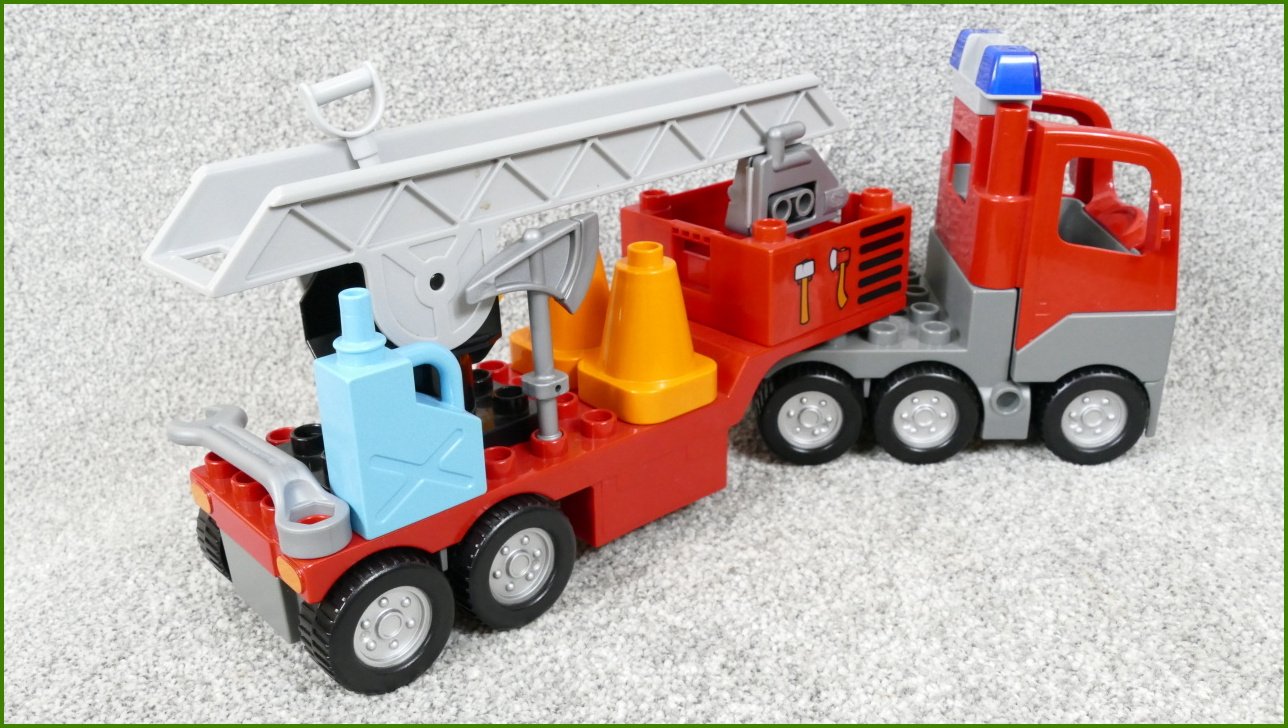 Lego® Duplo® Hasičské Auto se Žebříkem a Příslušenstvím