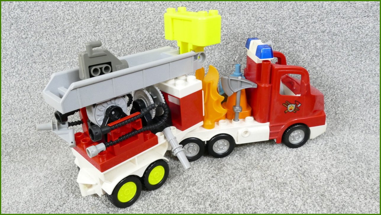 Lego® Duplo® Hasičské Auto se Žebříkem a Příslušenstvím