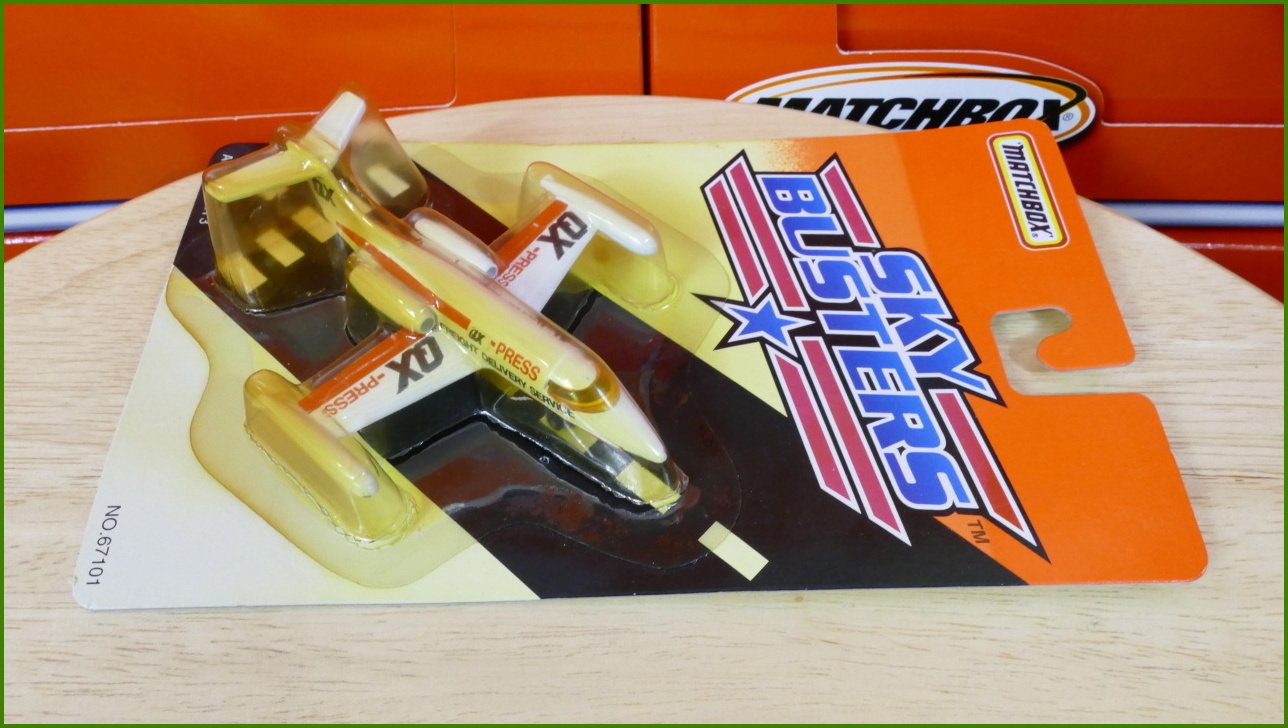 Matchbox Skybusters Letadlo SB-1 Learjet (model Made in Thailand) - otevřený