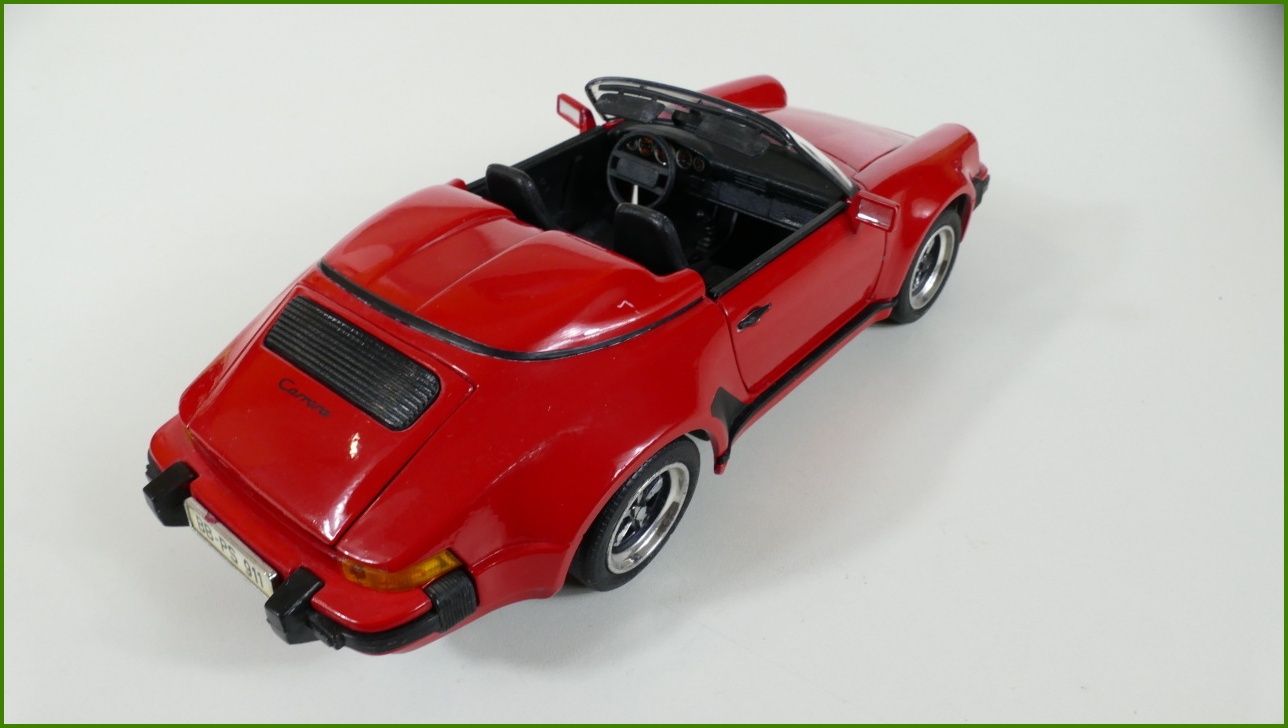 Model Maisto 1:18 - Porsche 911 Speedster (1989)