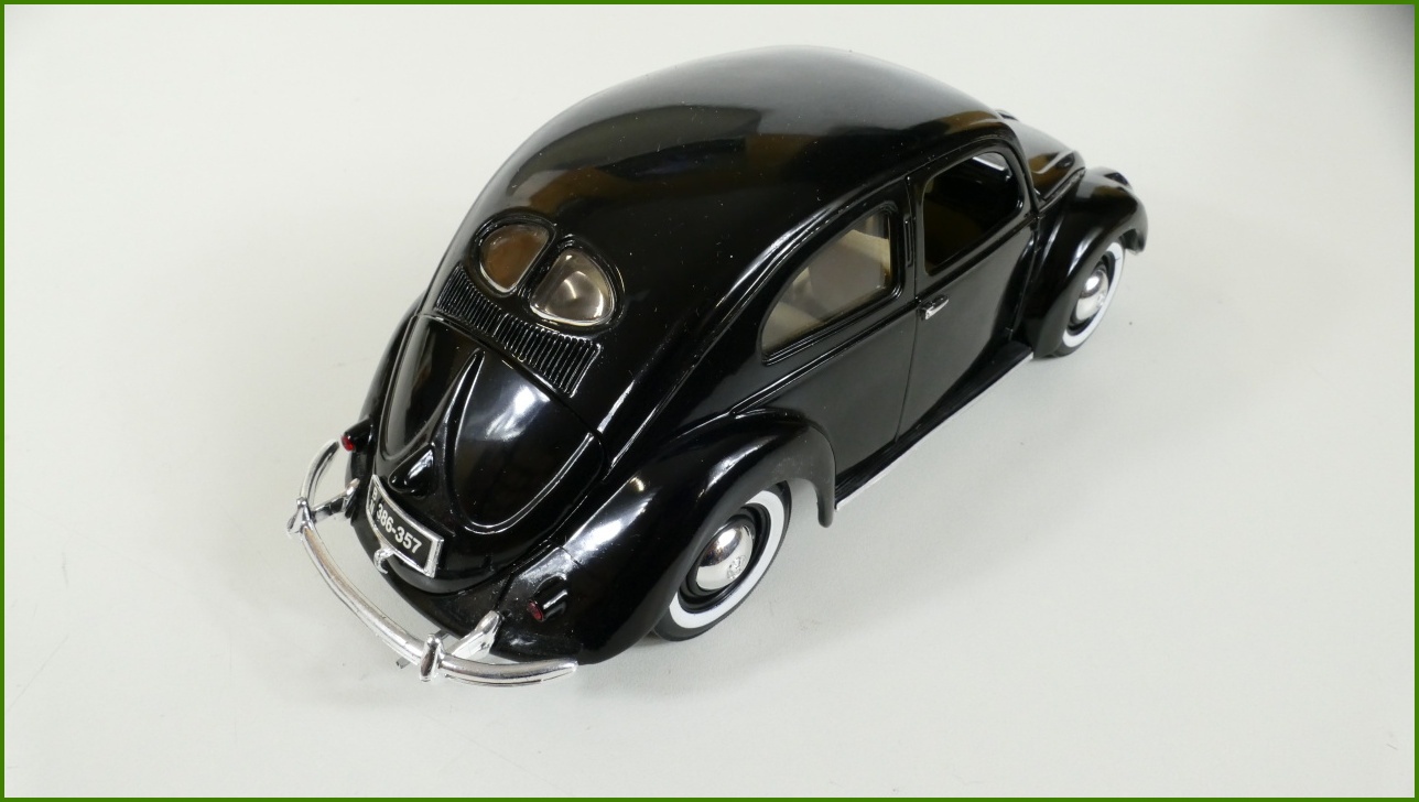 Model Maisto 1:18 - Volkswagen (1951)