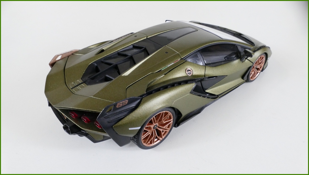 Kovový Model Bburago 1:18 - Lamborghini Sián FKP 37