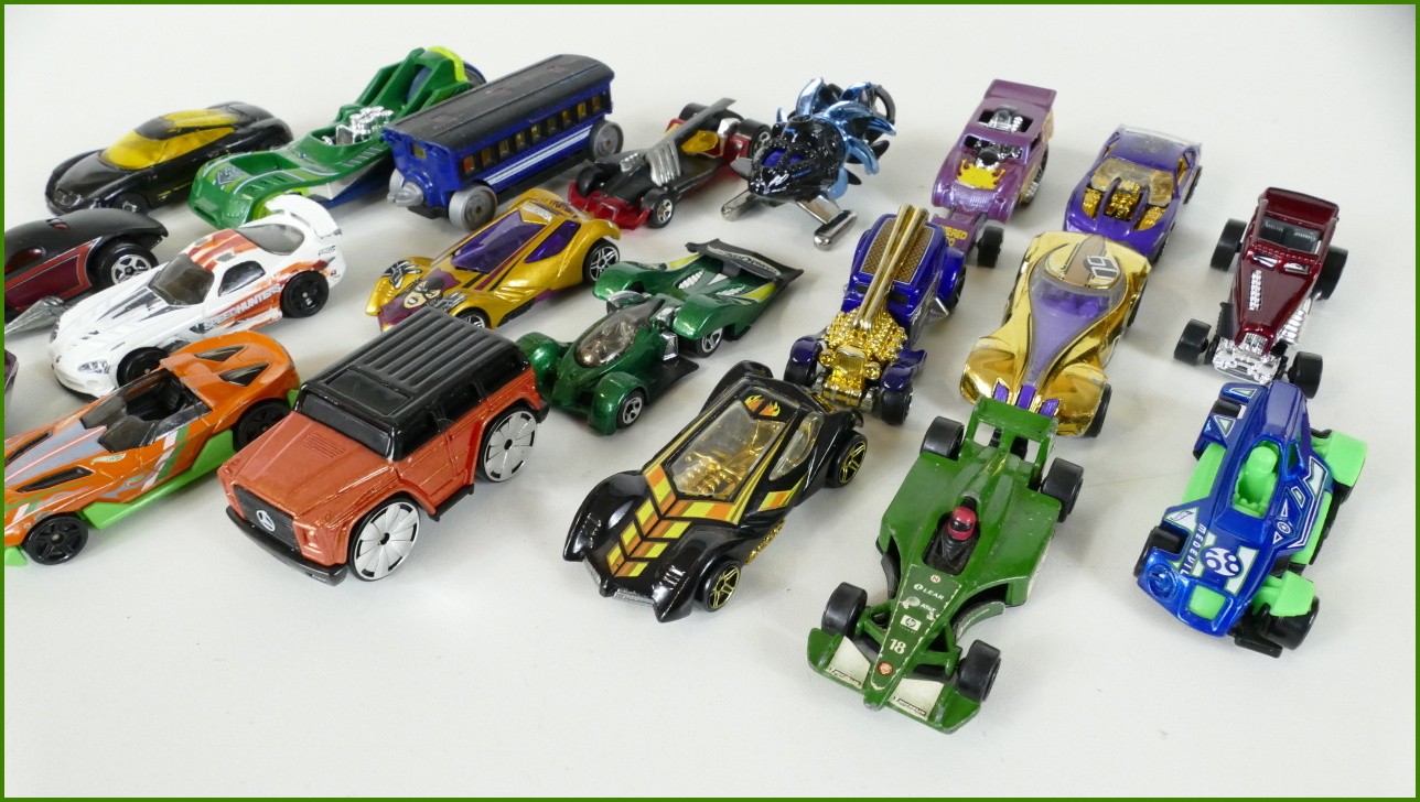 Sestava Autíček Hot Wheels 20 ks