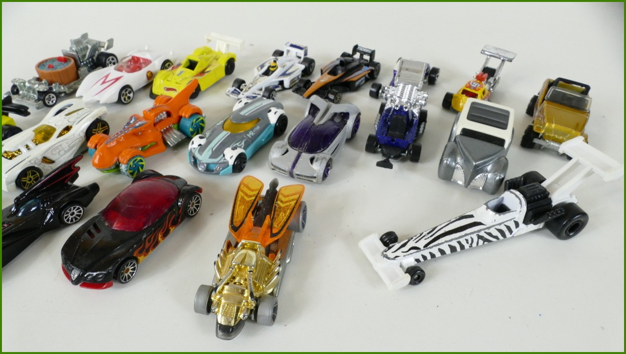 Sestava Autíček Hot Wheels 20 ks