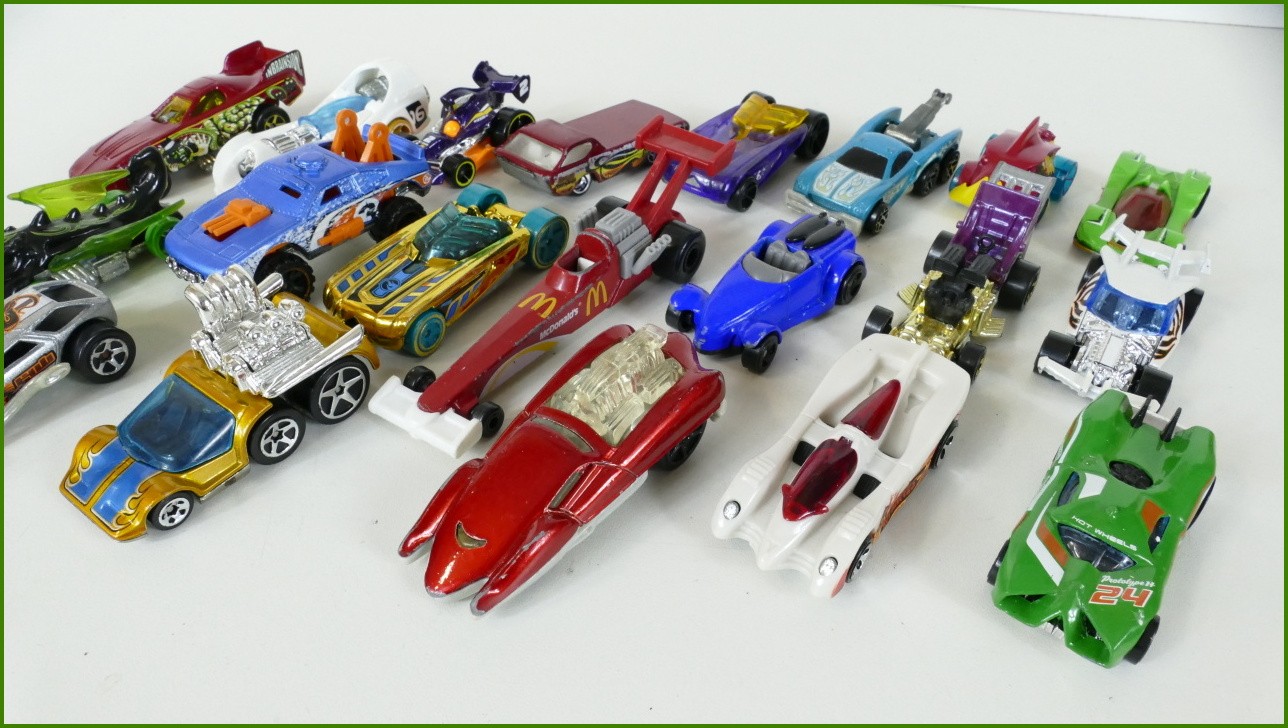 Sestava Autíček Hot Wheels 20 ks