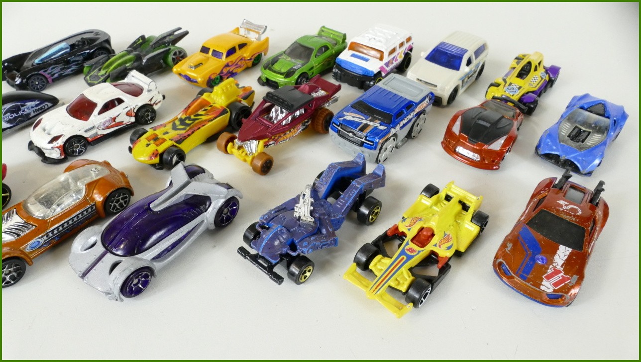 Sestava Autíček Hot Wheels 20 ks