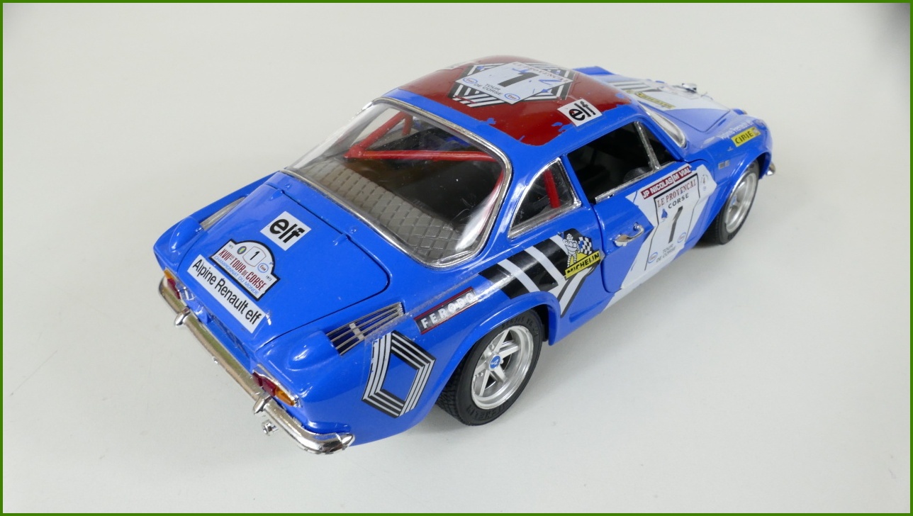 Kovový Model Bburago 1:16 - Alpine A110 - Viz Popis