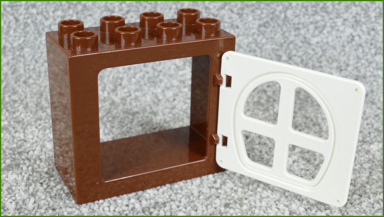 Lego® Duplo® Kostka s Oknem Tmavě Hnědá - Bílá Okenice - Zaoblená Okna