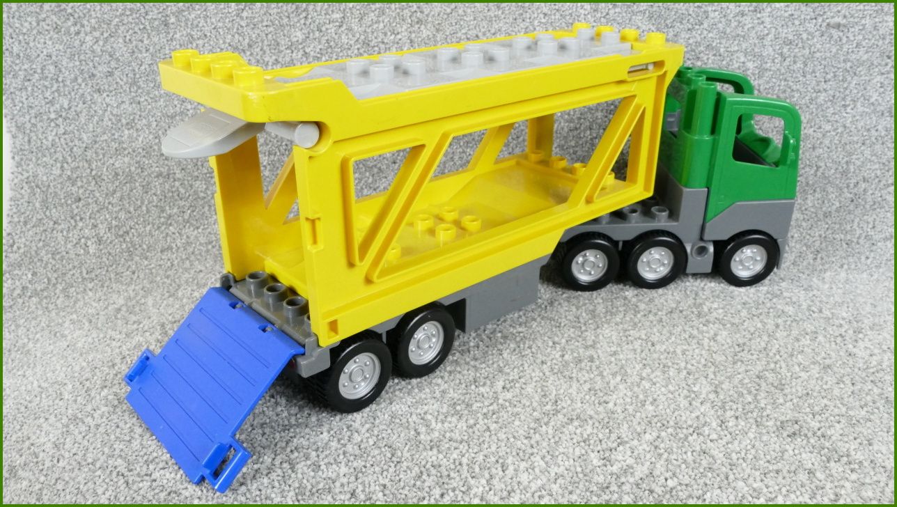 Lego® Duplo® Přeprava Aut - Šedý Podvozek - Modrá Rampa