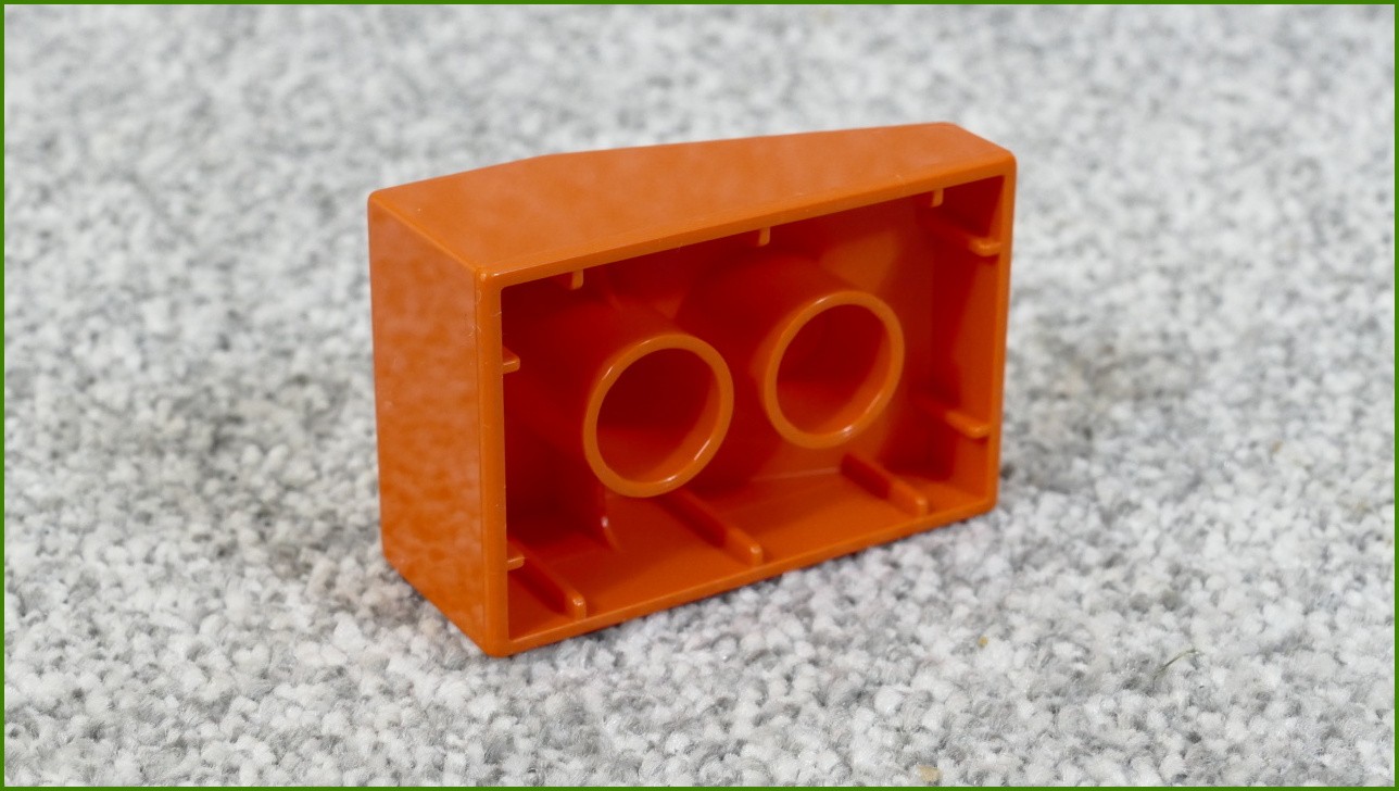 Lego® Duplo® Kostka 2x3 Zkosená Tmavě Oranžová Stříška - Nová