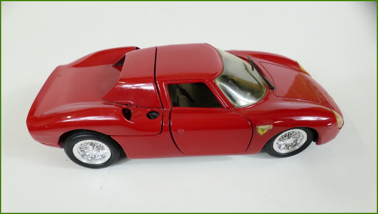 Model Auta Revell 1:24 - Ferrari 250 LM