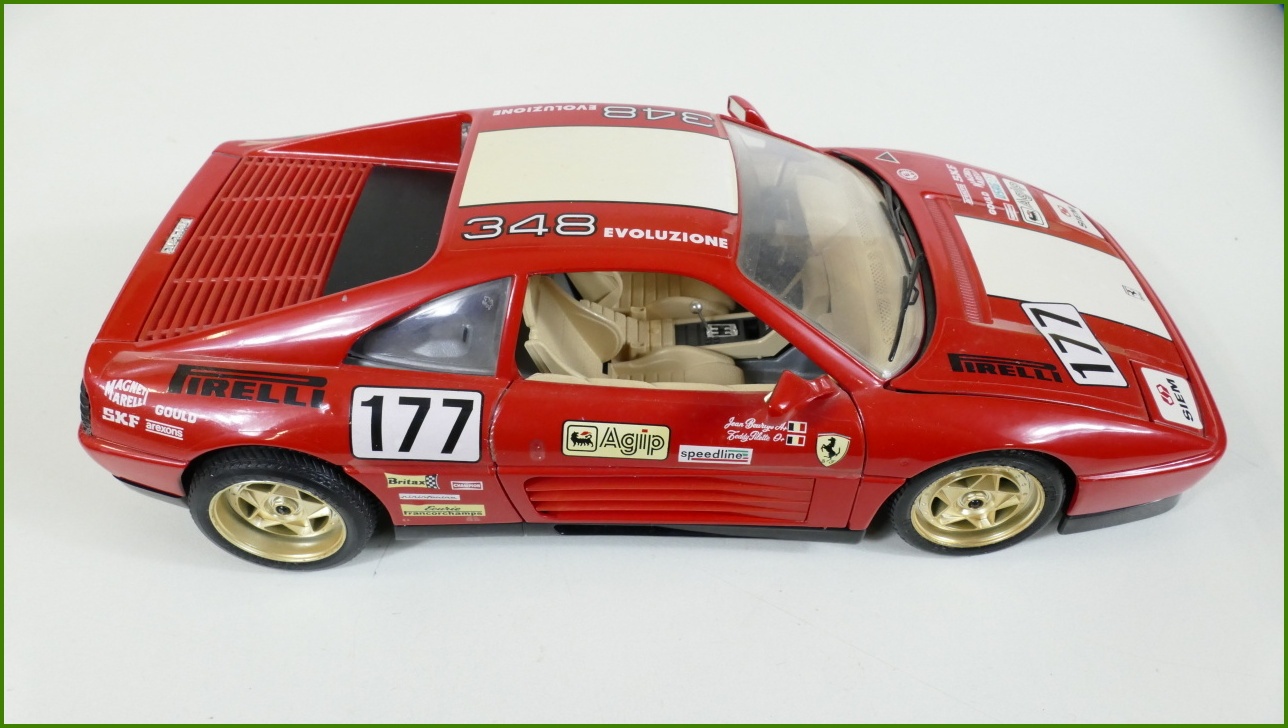 Kovový Model Bburago 1:18 - Ferrari 348 tb (1989)