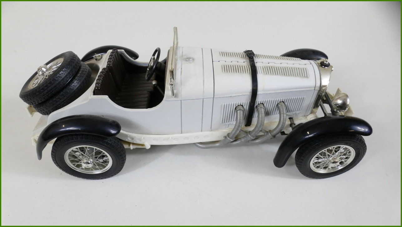 Kovový Model Bburago 1:18 - Mercedes-Benz SSK - Viz Popis