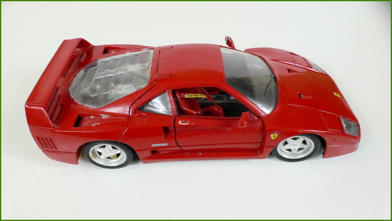 Model Auta Polistil Tonka 1:18 Ferrari F40 - Viz Popis