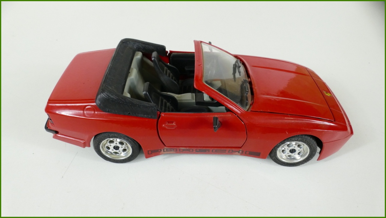 Model Auta Majorette 1:24 - Porsche 944 Turbo