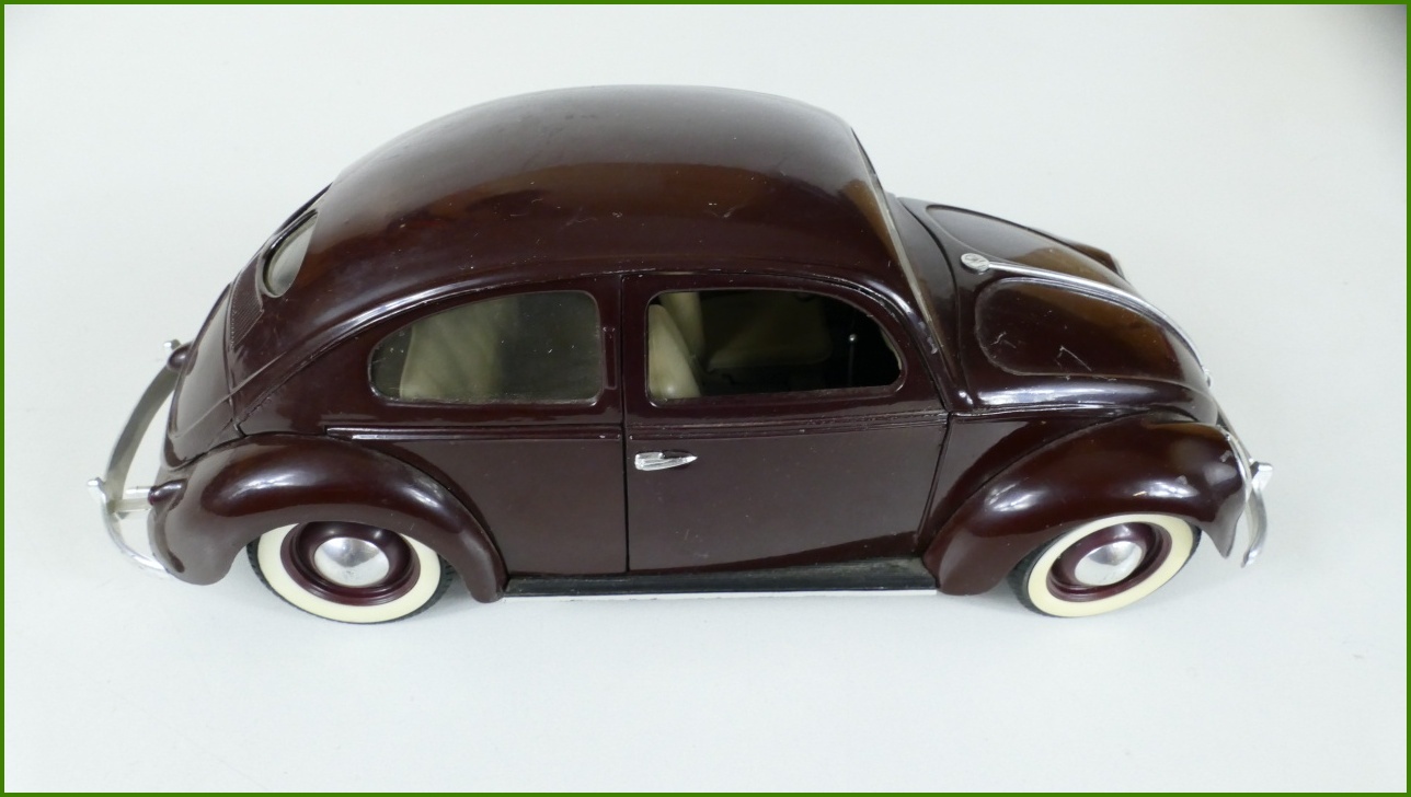 Model Auta Solido 1:17 - Coccinelle VW (1949)