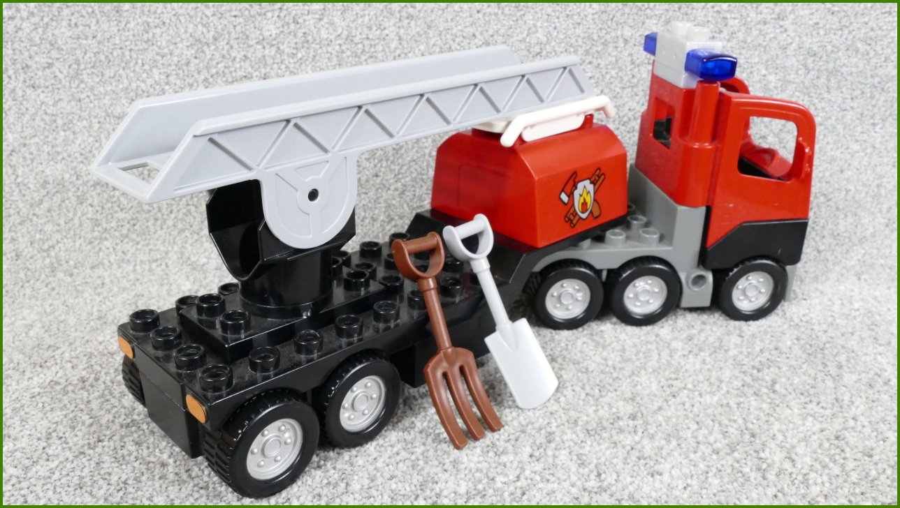 Lego® Duplo® Hasičské Auto se Žebříkem a Příslušenstvím