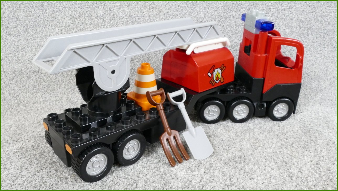 Lego® Duplo® Hasičské Auto se Žebříkem a Příslušenstvím