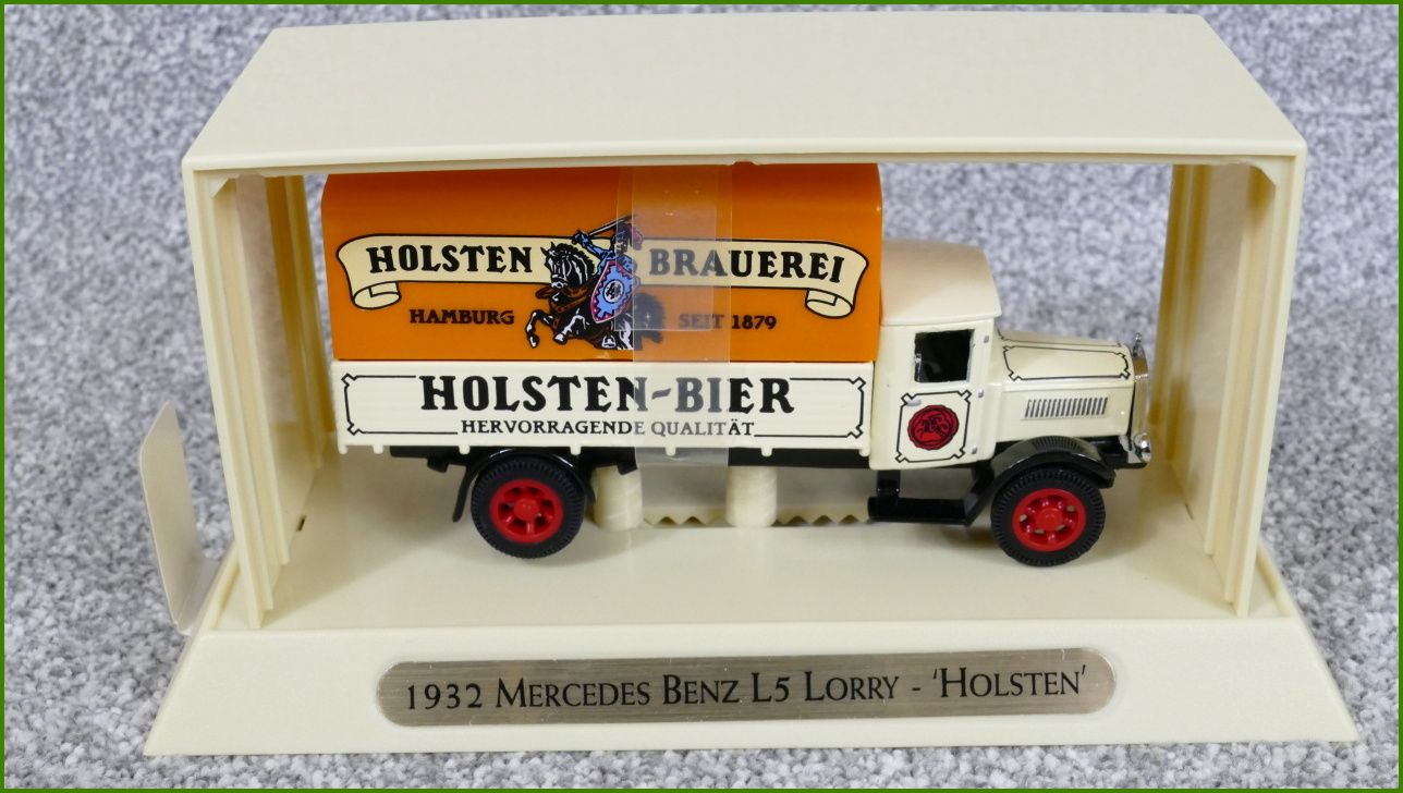 Matchbox Autíčko s Krabičkou YGB06 - 1932 Mercedes Benz L5 Lorry