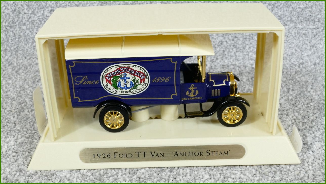 Matchbox Autíčko s Krabičkou YGB13 - 1926 Ford TT Van