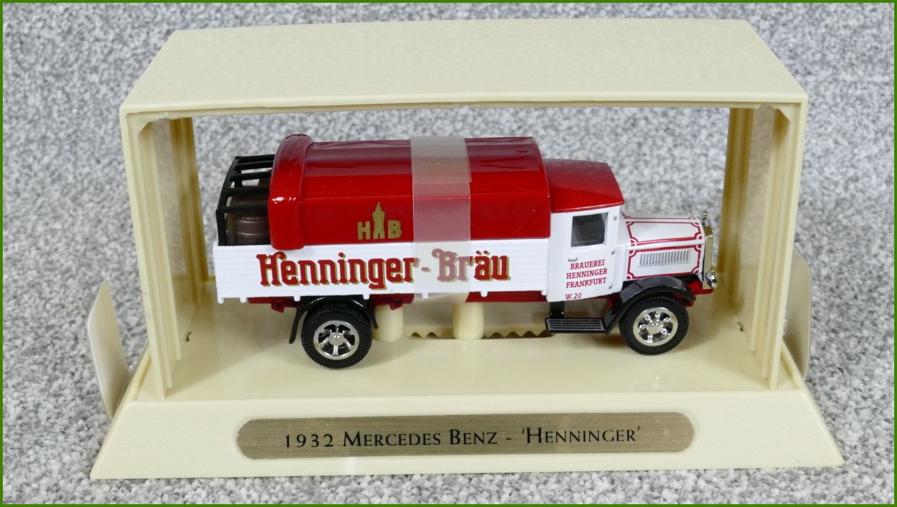 Matchbox Autíčko s Krabičkou YGB17 - 1932 Mercedes Benz L5