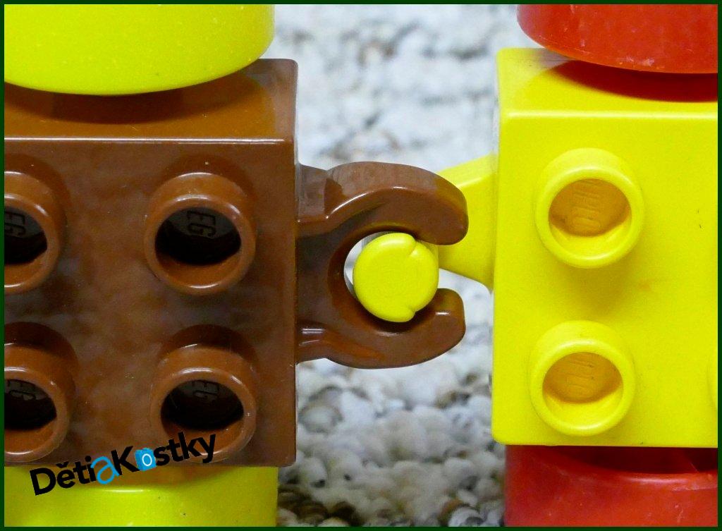 Lego® Duplo® Podvozek pro Auta Hnědý (Žlutá Kola)