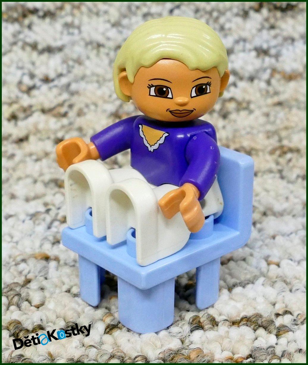 Lego® Duplo® Židlička Světle Modrá (Hranaté Opěradlo)