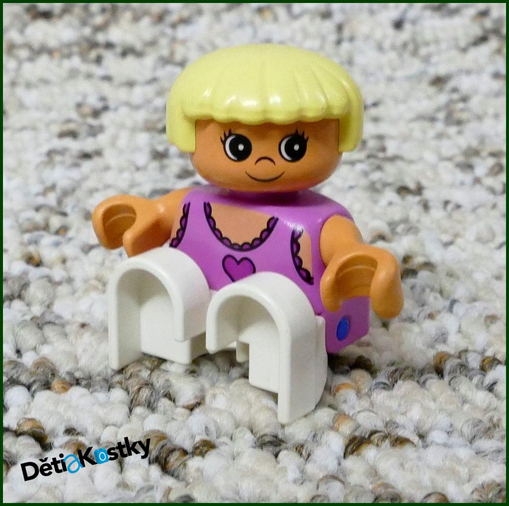 Lego® Duplo® Figurka Dítě Blond se Srdíčkem
