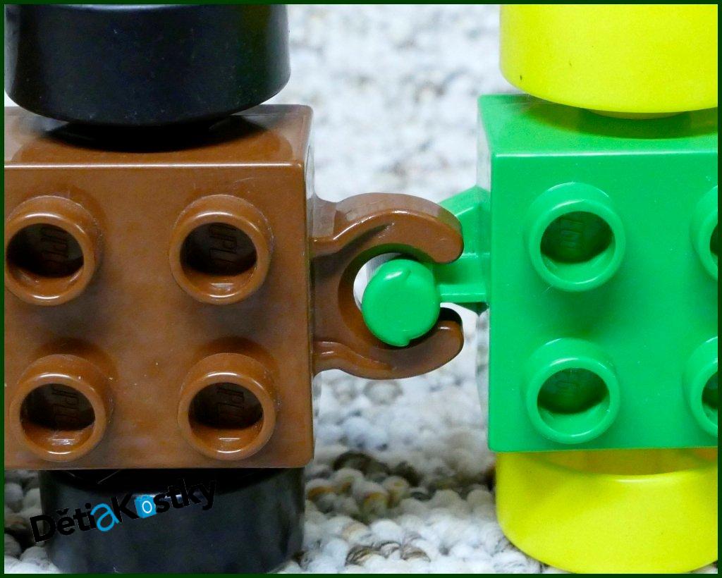 Lego® Duplo® Podvozek pro Auta Hnědý (Černá Kola)