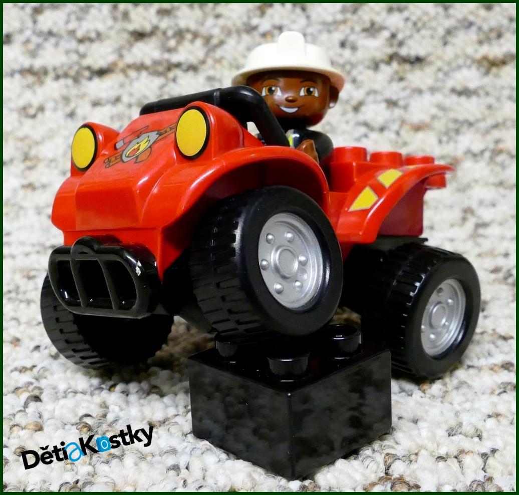 Lego® Duplo® Čtyřkolka s Černouškem Hasičem