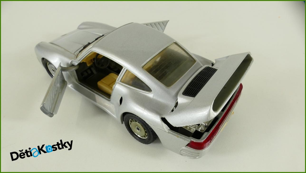 Model Auta Bburago 1:24 - Porsche 959