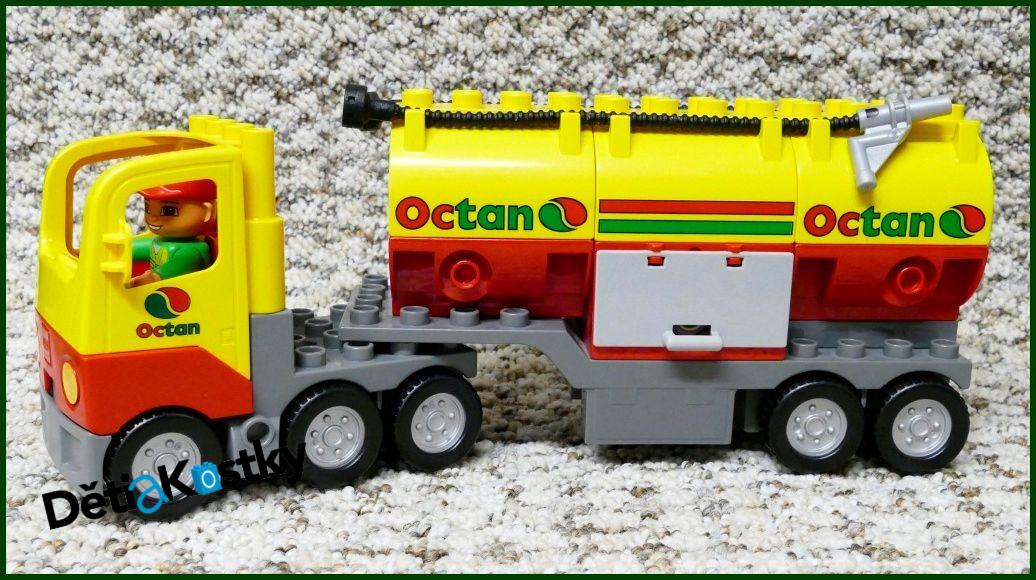 Lego® Duplo® Nákladní Auto - Cisterna Octan s Panelem Motoru
