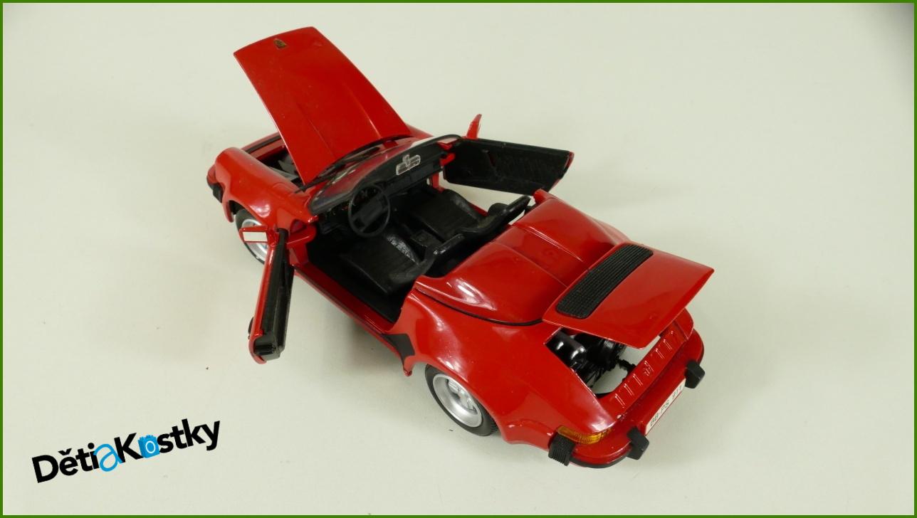 Model Auta Maisto 1:24 -Porsche 911 Speedster (1989)